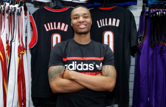 亚洲队伍以 亚洲队伍以